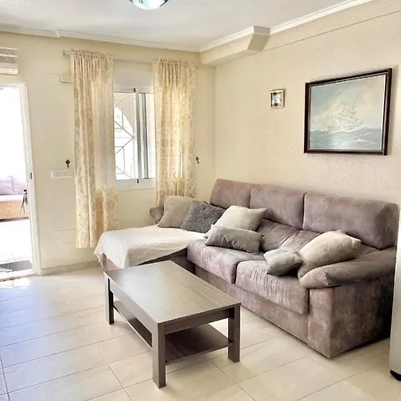 Aquas Nuevas Only For Families !!! Holiday home Torrevieja