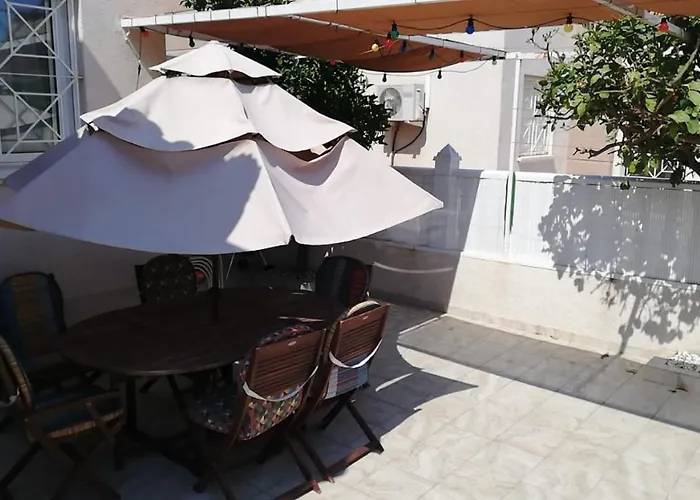 Aquas Nuevas Only For Families !!! Tatil Evi *